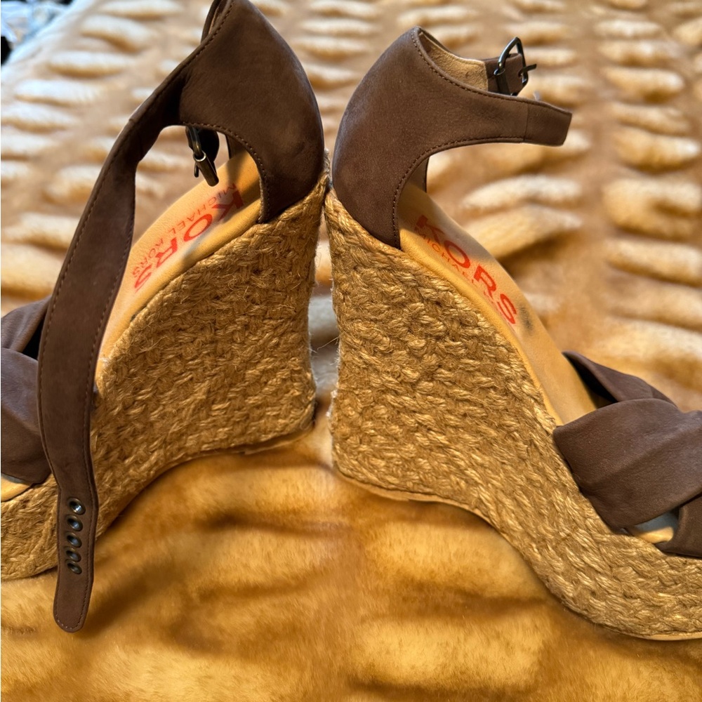 Vintage Michael Kors Brown Wedge Sandals - Picture 4 of 7